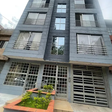 Medellin Cerca A Plaza Mayor Medellín Exterior photo